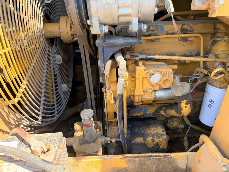 1994-caterpillar-953b-image-18