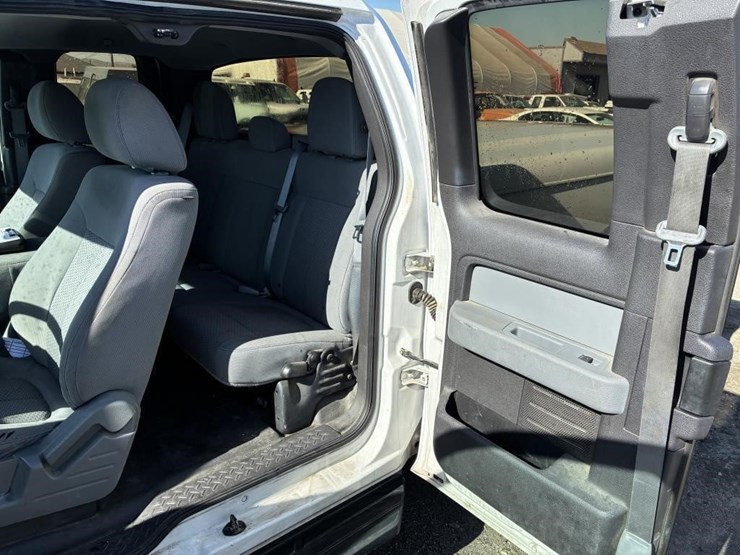 2014-ford-f150-image-12