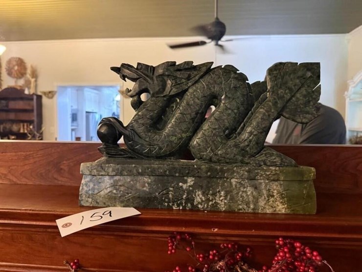 antique-jade-dragon-image-2