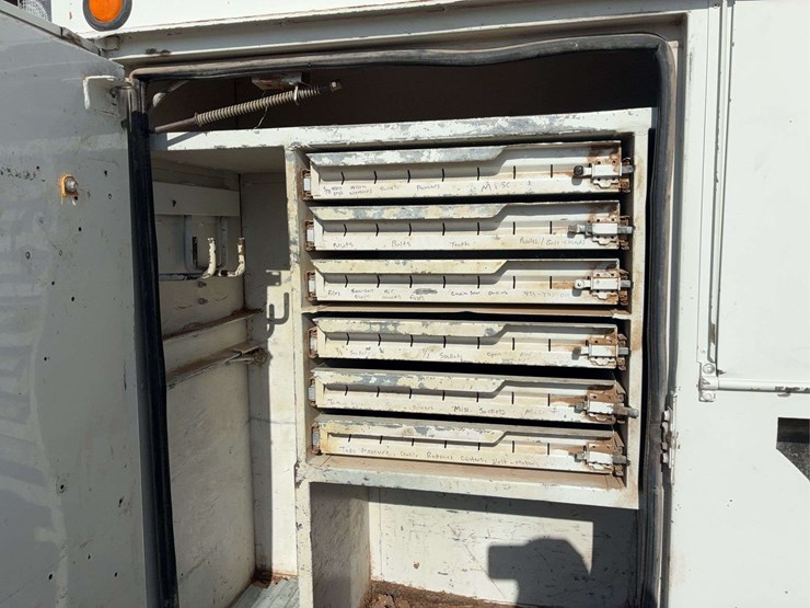 2009-international-workstar-7400-image-36