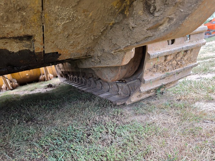 1983-caterpillar-973-image-159