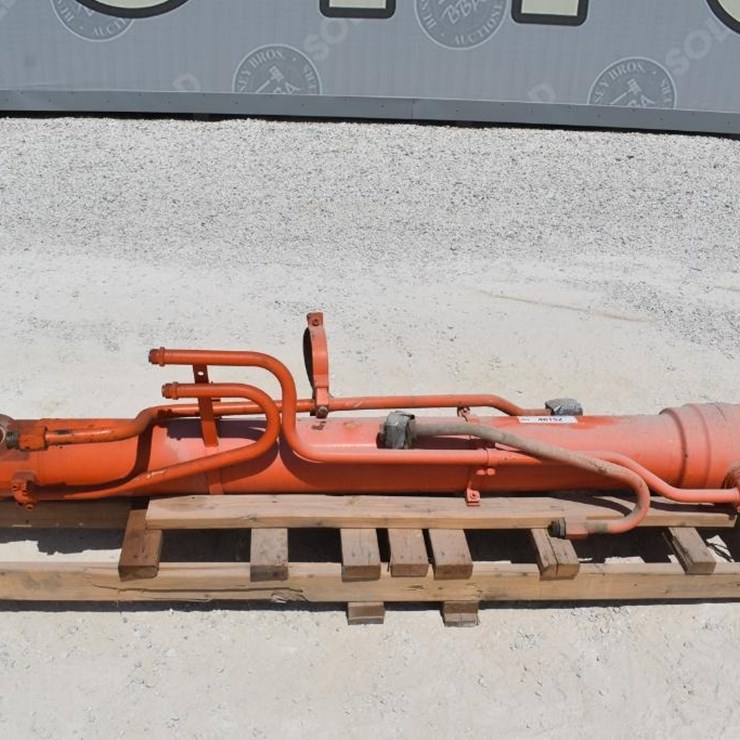 HYDRAULIC CYLINDER 46152