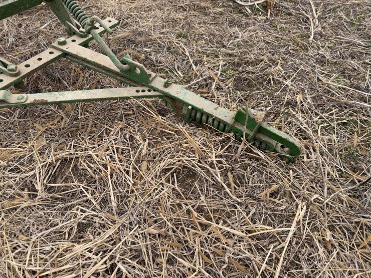 john-deere-one-bottom-plow-image-8