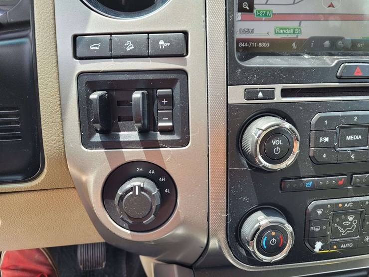 2015-ford-expedition-image-18