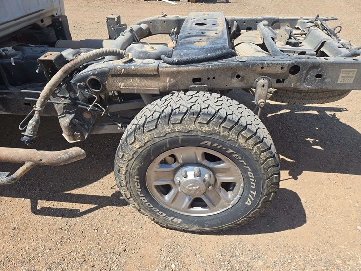 2014-ram-2500-slt-image-5