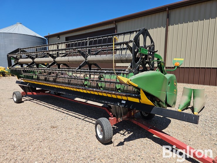 2005-john-deere-620f-image-1