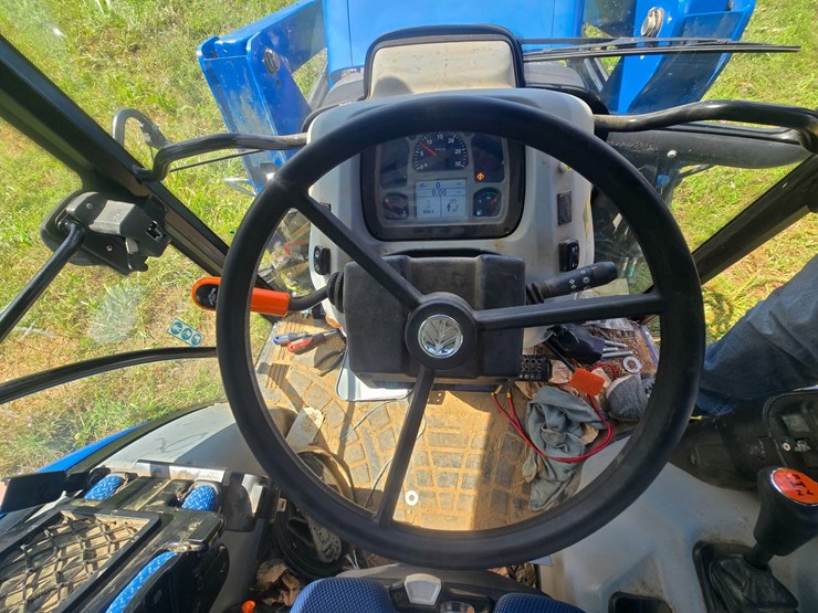 2021-new-holland-workmaster-65-image-33