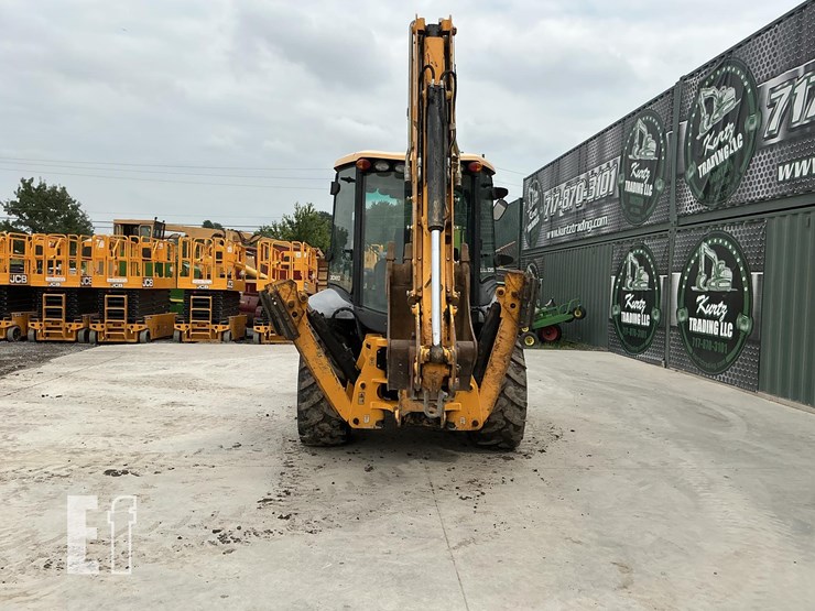 2016-jcb-3cx14-image-3