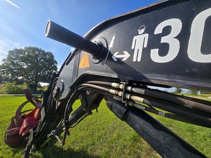 2015-caterpillar-521b-image-106