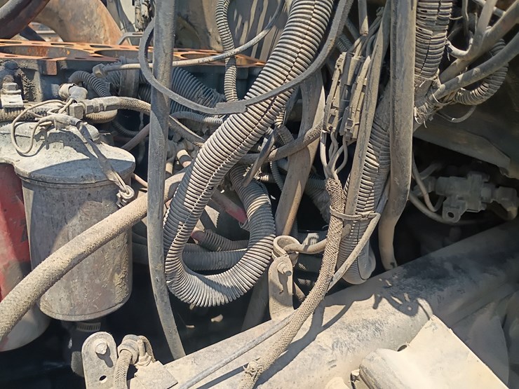 1997-mack-rd688s-image-16