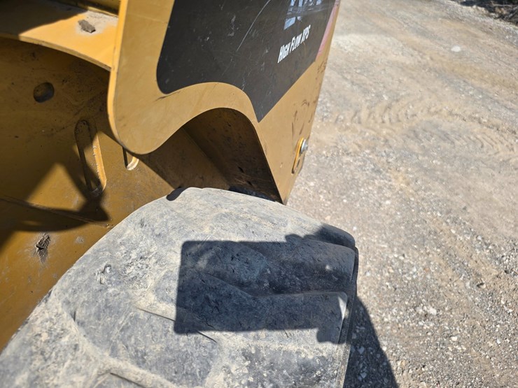 caterpillar-262c-image-54