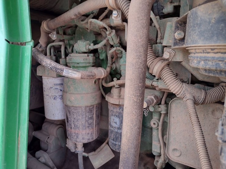deere-648l-image-54