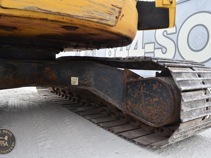 2014-komatsu-pc138us-lc-10-image-35