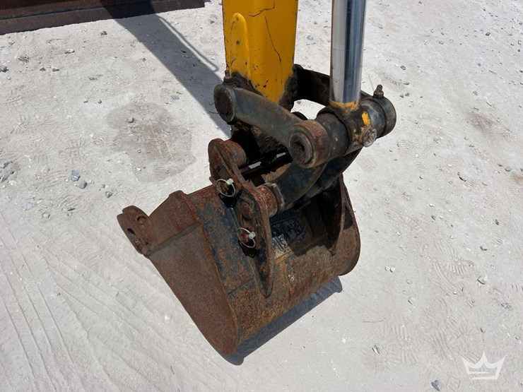 2005-jcb-8032-zts-image-13