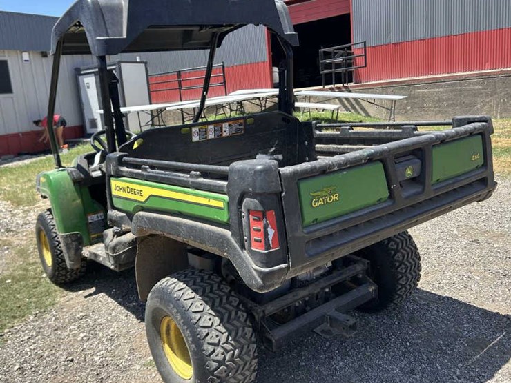 john-deere-gator-hpx615e-image-6