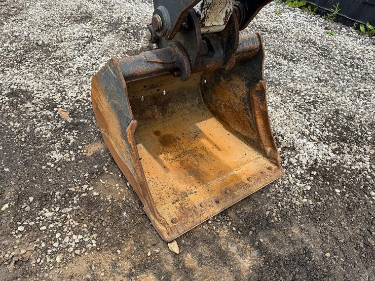 2023-bobcat-e42-image-8