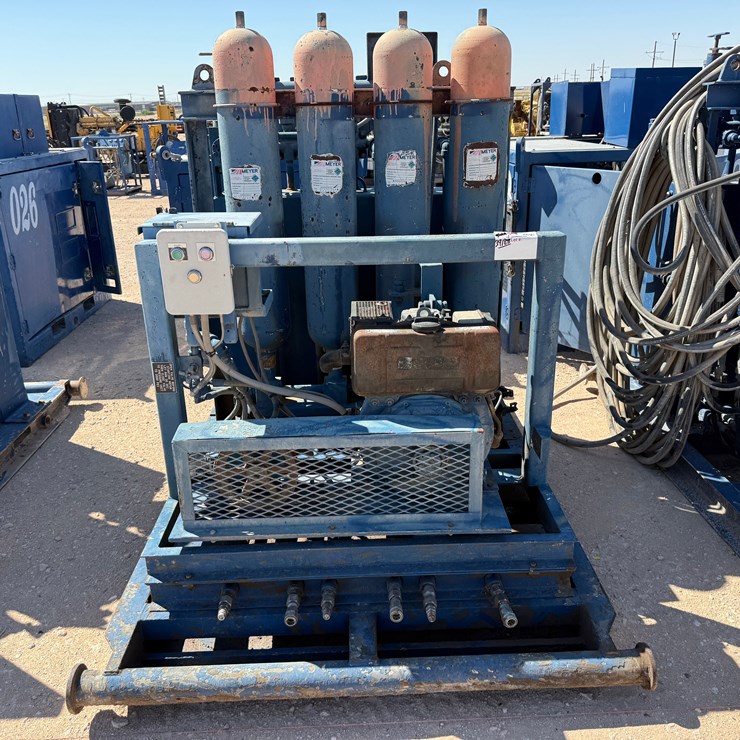 CATERPILLAR 550
