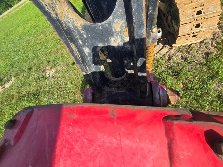 2015-caterpillar-521b-image-99