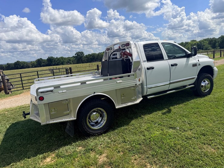 2007-dodge-ram-3500-image-17