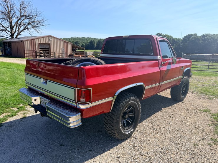 1986-chevrolet-k10-image-9