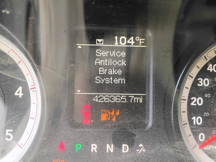 2014-dodge-3500-image-54