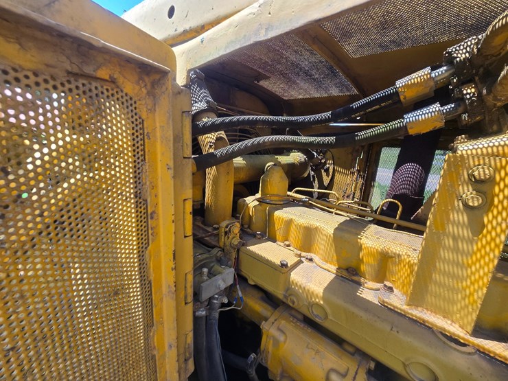 caterpillar-d5-image-25