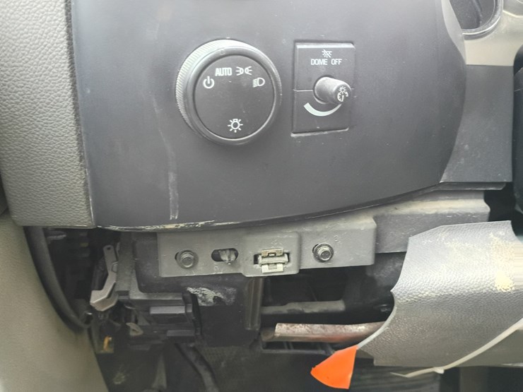 2008-chevrolet-silverado-3500-image-58