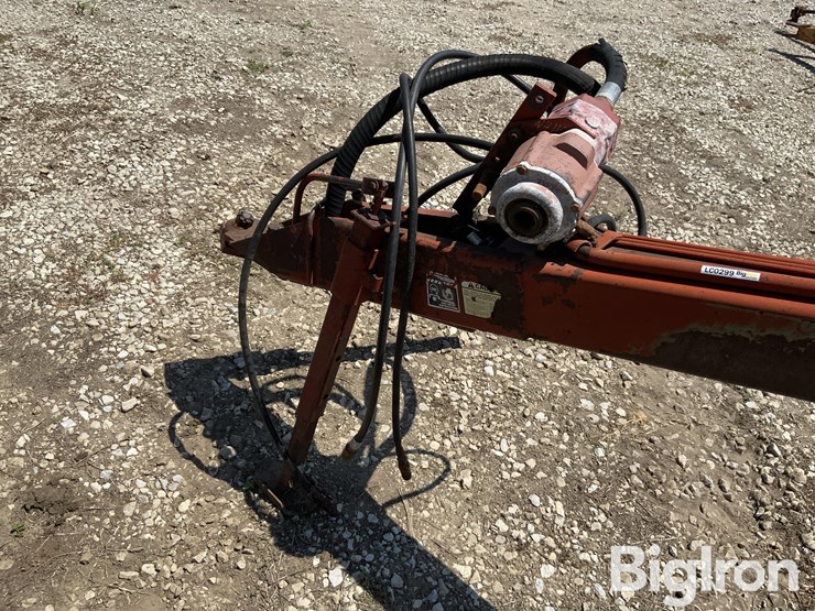 new-holland-114-image-11