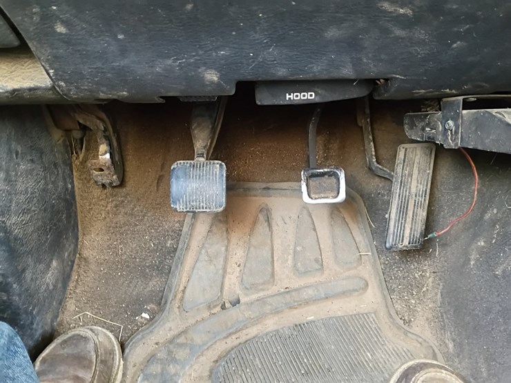 2003-dodge-ram-3500-image-52