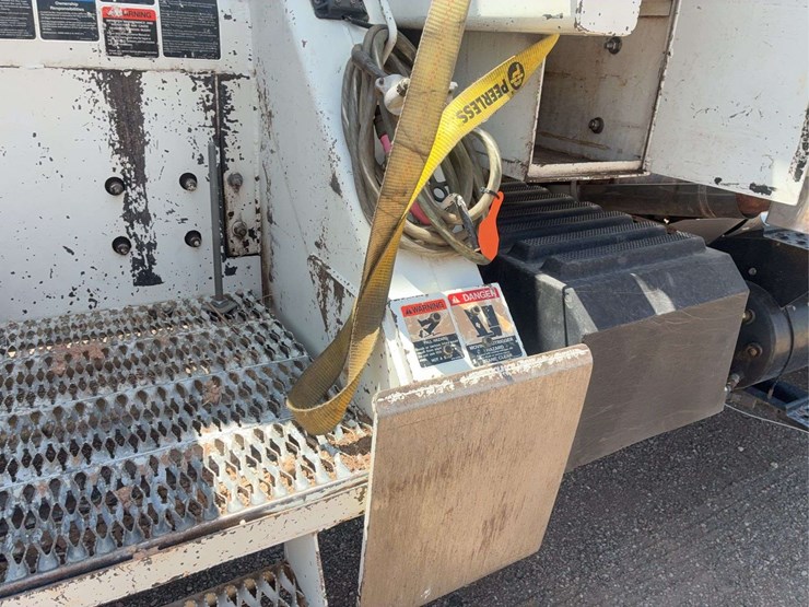 2008-international-workstar-7400-image-39