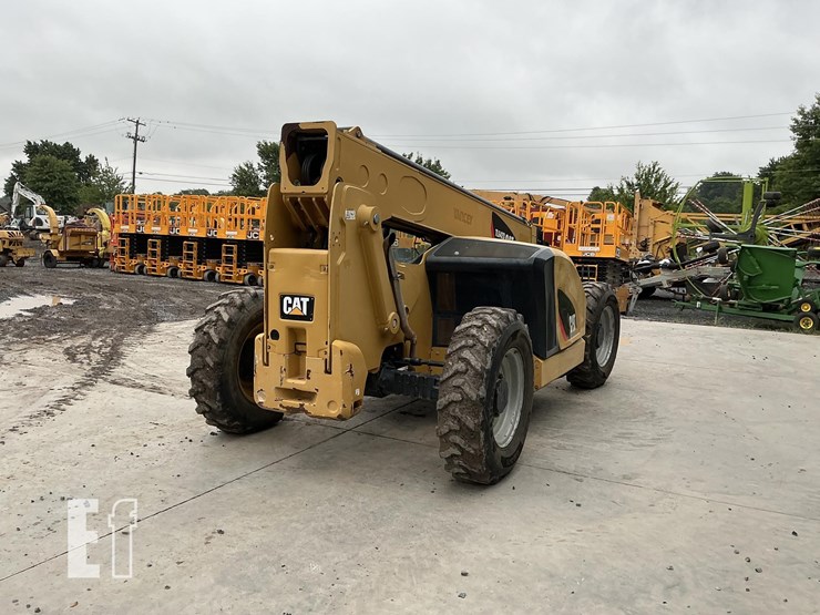 2017-caterpillar-tl642d-image-4
