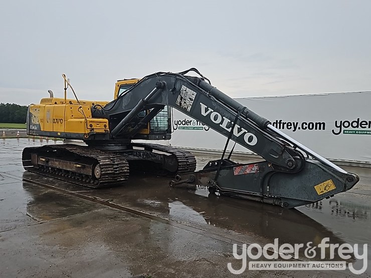 volvo-ec240b-lc-image-7