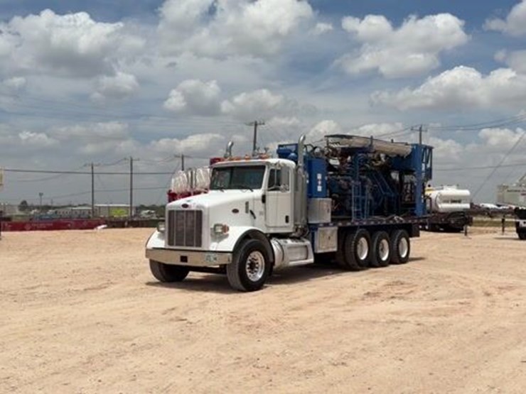 2007-peterbilt-357-image-1