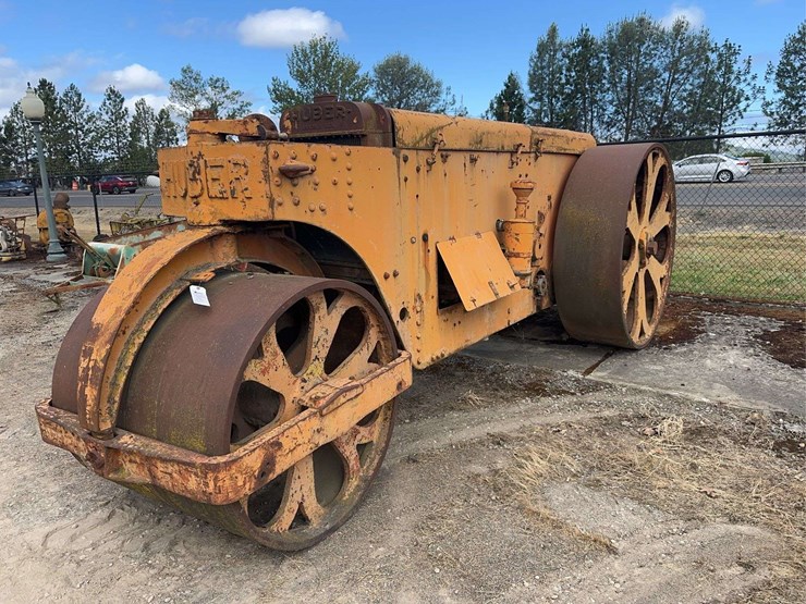 huber-road-roller-image-1