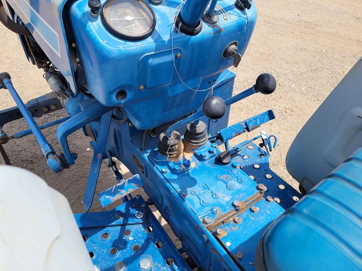 ford-tractor-image-10