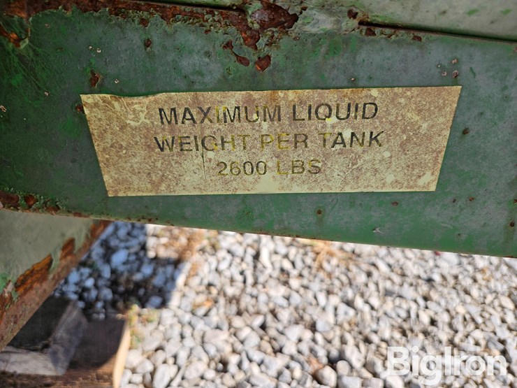 john-deere-8400-image-11