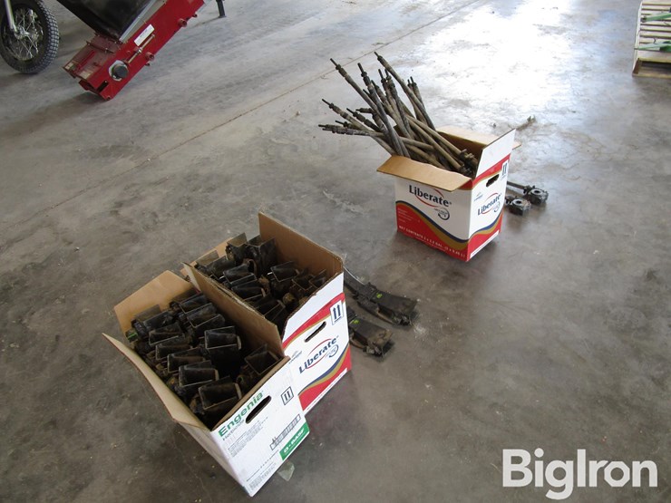 john-deere-24-image-3