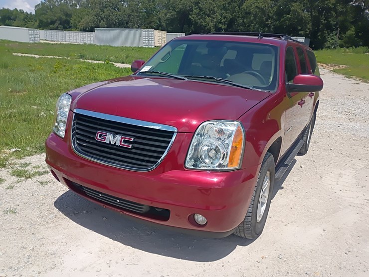 2009-gmc-yukon-xl-image-16