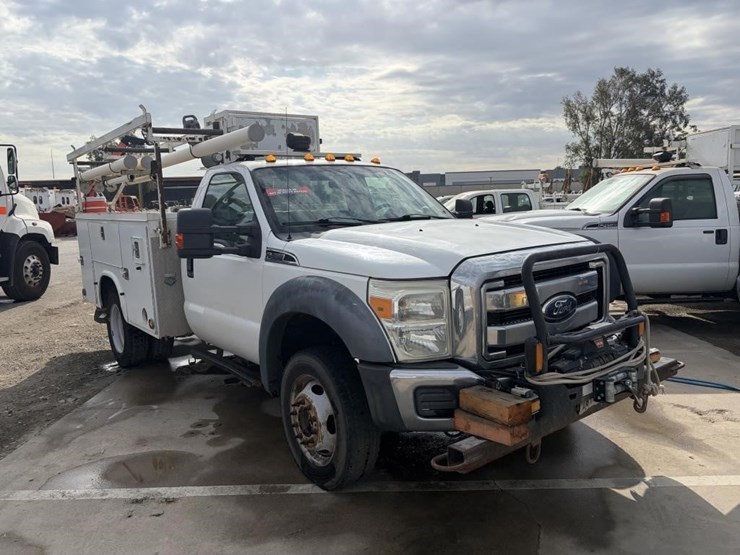 2012-ford-f450-image-2