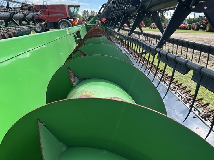 2012-john-deere-635f-image-19