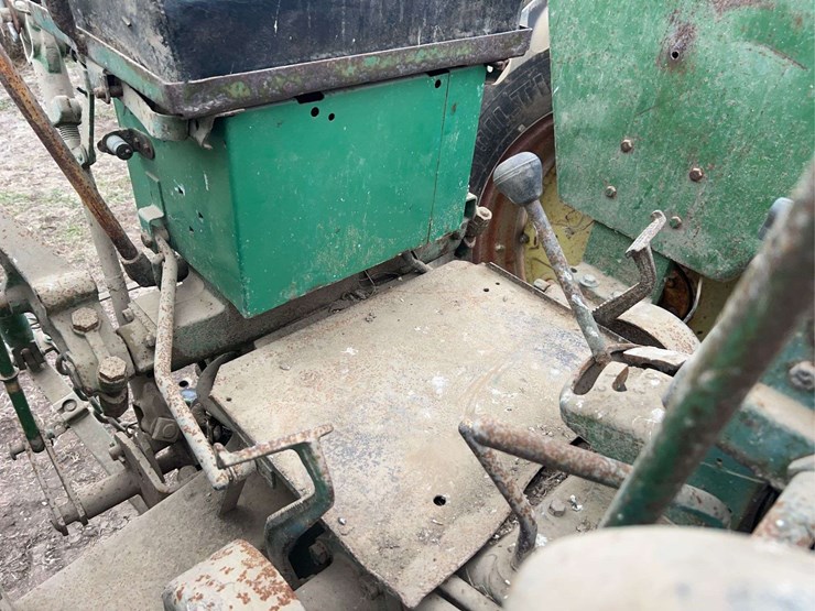john-deere-70-image-35