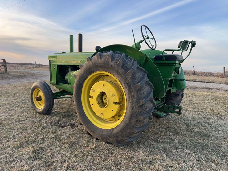 john-deere-r-image-3