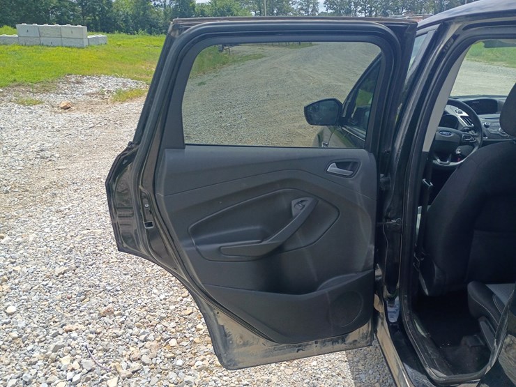 2017-ford-escape-image-62