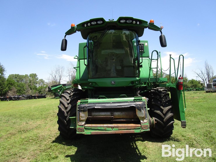 2013-john-deere-s670-image-2