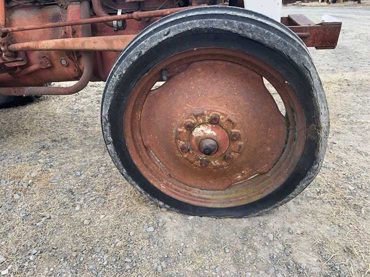 ford-8n-image-48