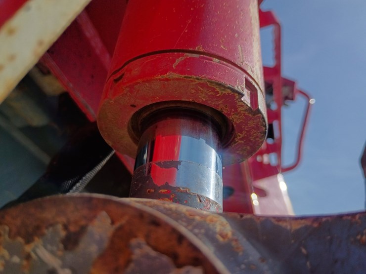 2023-takeuchi-tl10v2-image-54