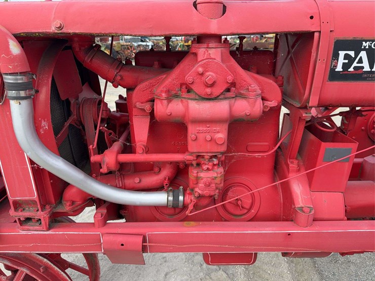 farmall-f-20-image-22