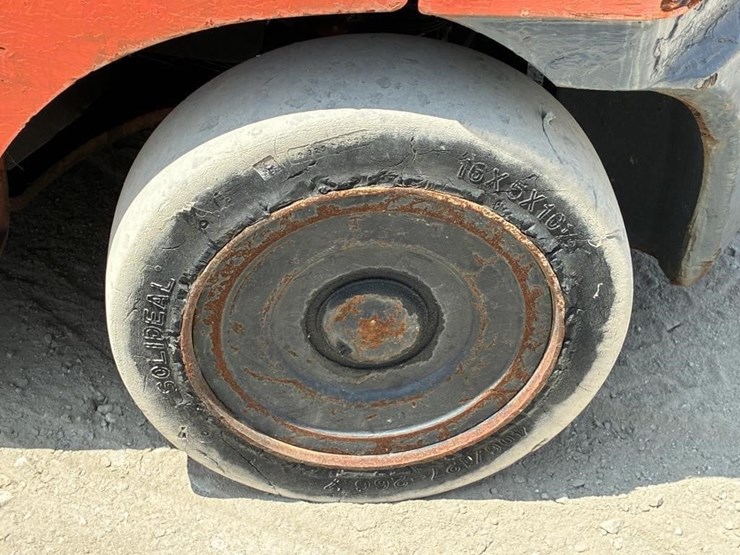 2007-toyota-8fgcu20-image-11