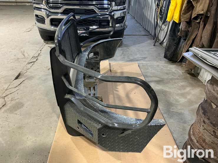 2020-dodge-3500-image-8