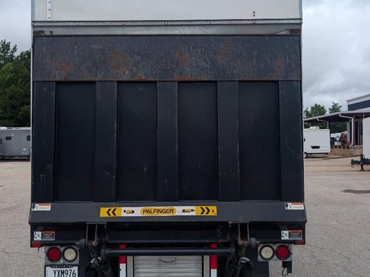 2016-ford-f550-image-26